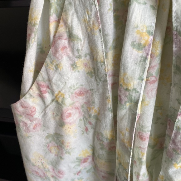 April Cornell Dressing Gown - Picture 5 of 5